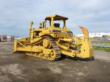 Bulldozer de marque Caterpillar année 1989 — photo 4