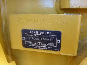 Camion articulé de marque JOHN DEERE année 2004 — photo 4