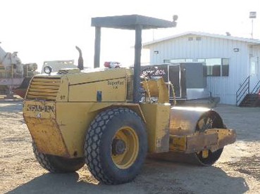 Compacteur de marque CHAMPION année 1996 — photo 3
