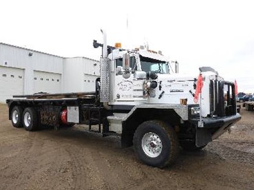 Camion plate-forme de marque KENWORTH année 1994 — photo 2