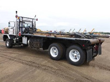 Camion plate-forme de marque KENWORTH année 1994 — photo 4