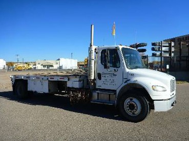 Camion plate-forme de marque FREIGHTLINER année 1998 — photo 2