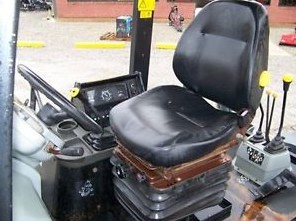Tractopelle de marque Terex année 2005 — photo 5